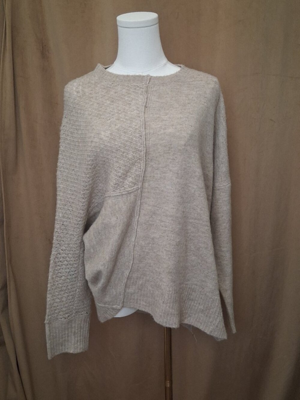 NWT Heartloom Lorde Sweater Wheat Asymmetrical Relaxed Knit Size L